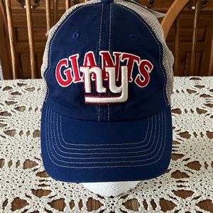 New with Tag NFL Team Headgear NY Giants Snapback Hat Soft Mesh Back